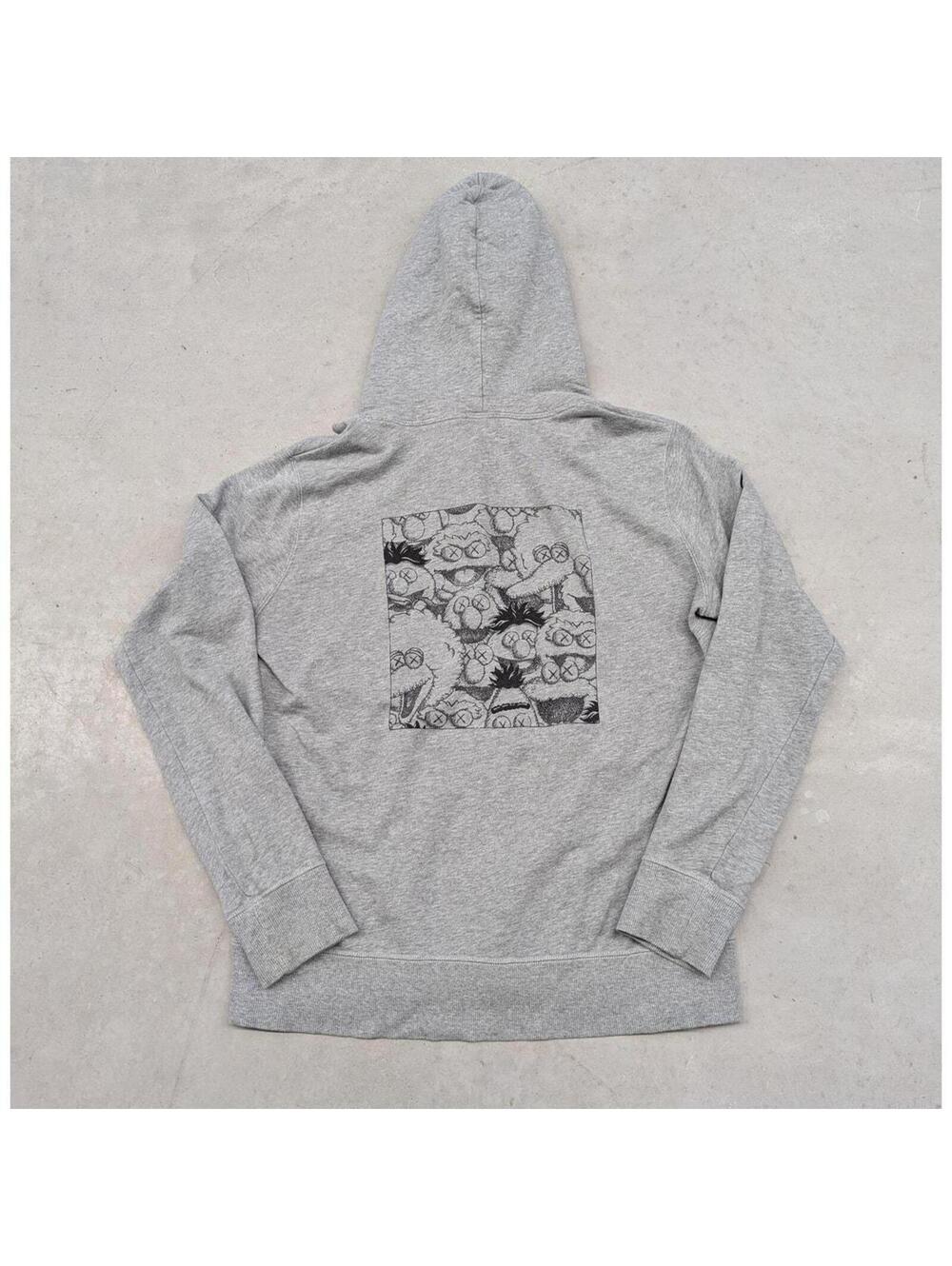 Kaws x Sesame Street x Uniqlo Gray Group photo hoodie